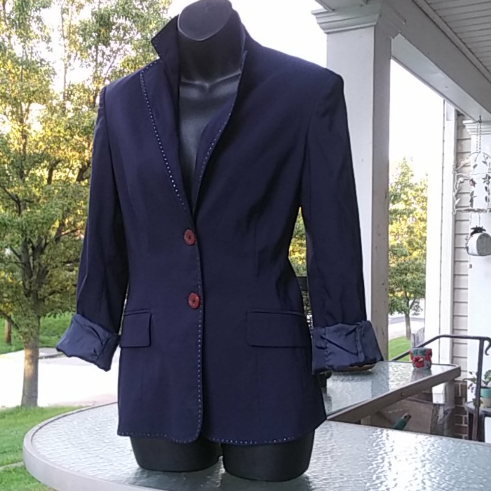 Beautiful! Moschino navy blazer Sz.6